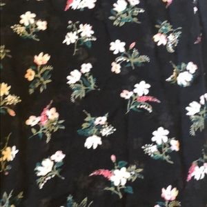 kate spade Accessories - Kate Spade flora oblong scarf black/pink floral kate spade Accessories - Kate Spade flora oblong scarf black/pink floral